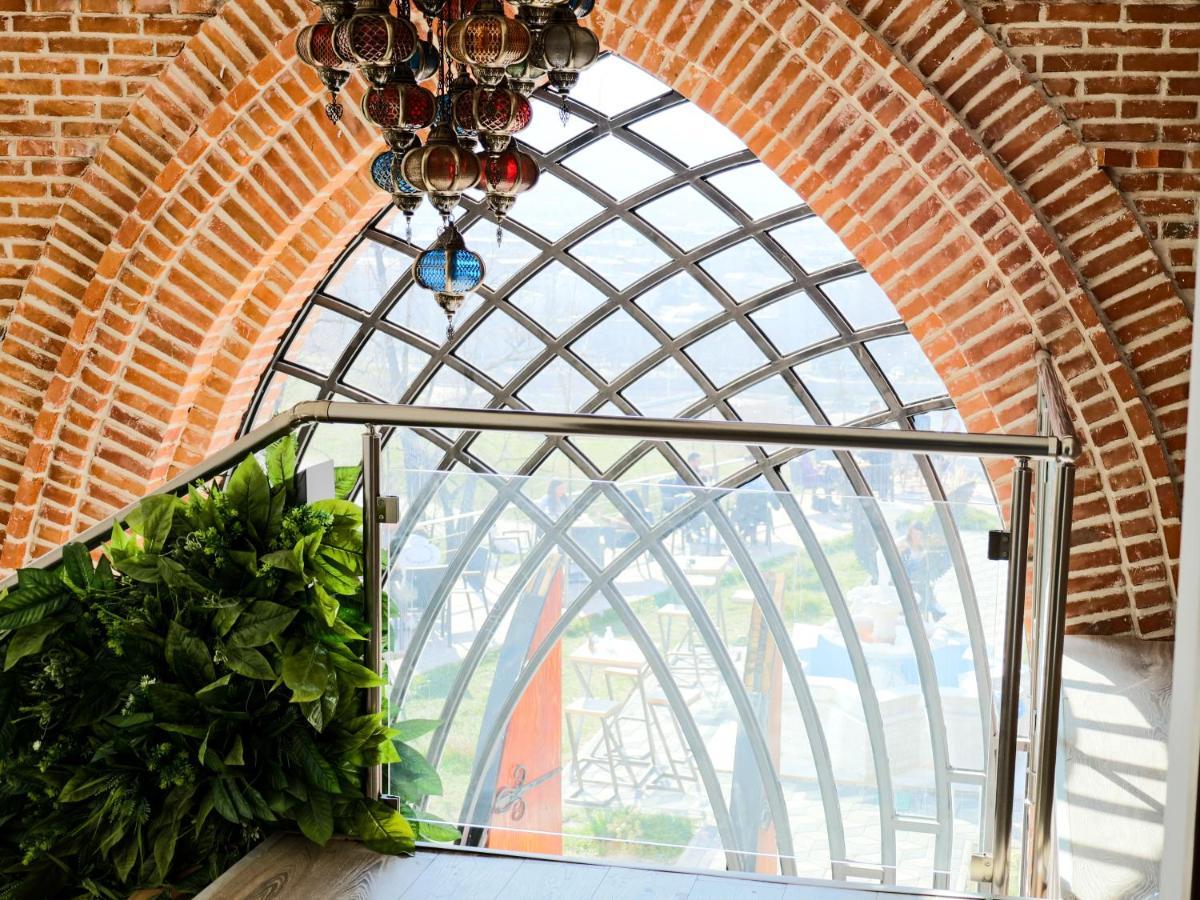 Mi Casa Hotell Skopje Exteriör bild