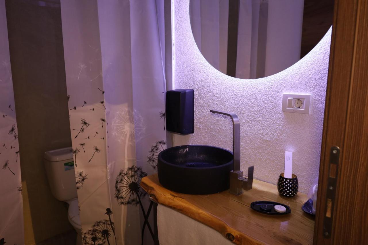Mi Casa Hotell Skopje Exteriör bild