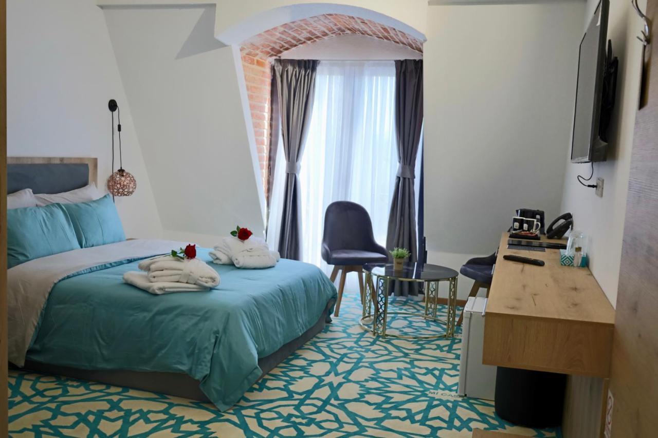 Mi Casa Hotell Skopje Exteriör bild